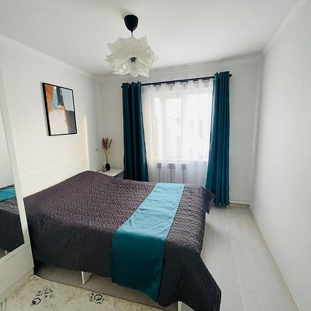 Guesthouse Greathome Karakol Exterior foto