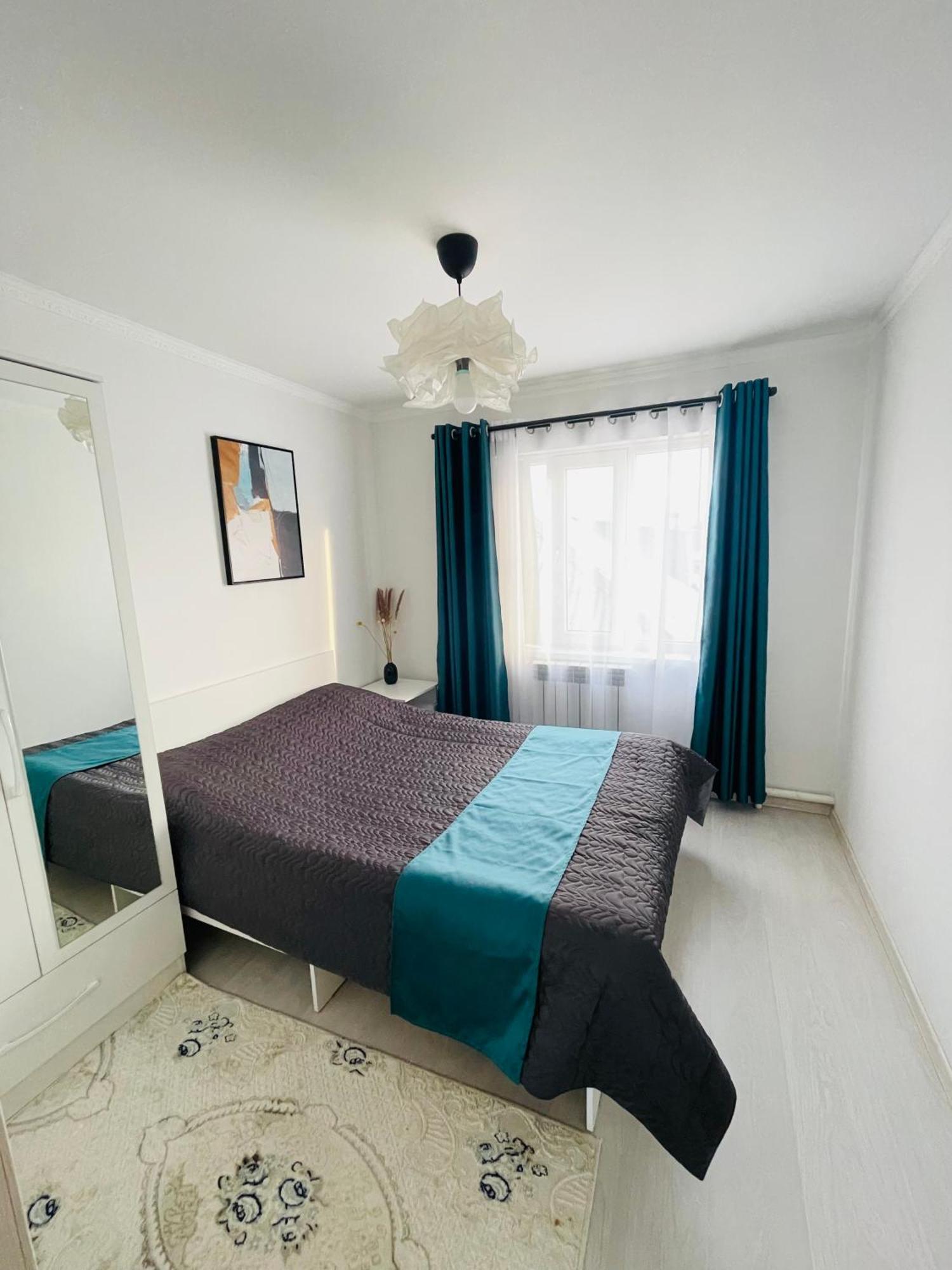 Guesthouse Greathome Karakol Exterior foto